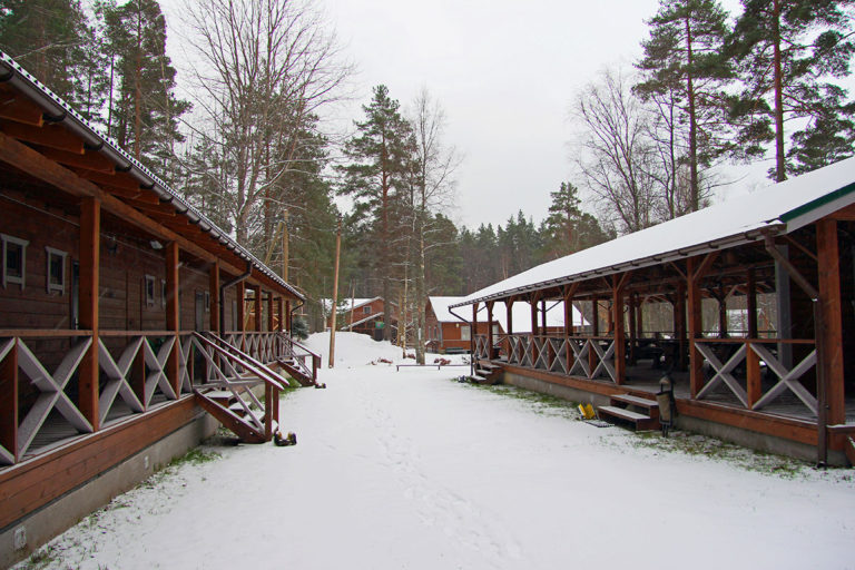 Фото базы зимой